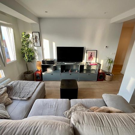 Piso De 2 Habitaciones En Centro, Zona Muy Tranquila Con Playa A 2 Min Andando Хіхон Екстер'єр фото